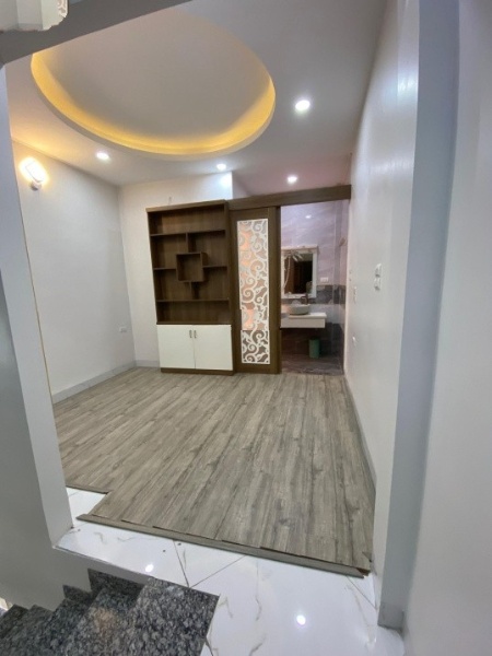 Bán nhà xây mới 5 tầng tại Đường Bồ Đề, Phường Bồ Đề, Long Biên, Hà Nội